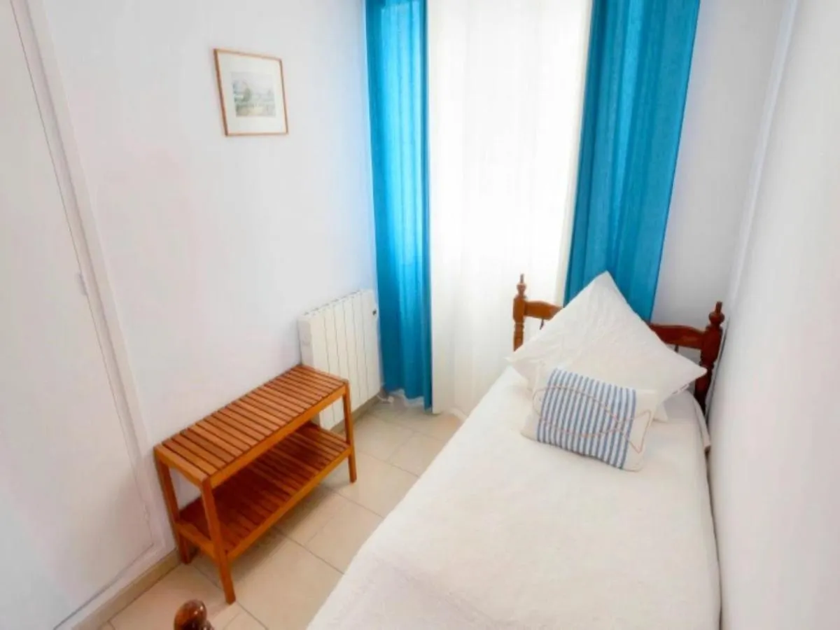 Apartment Club De Mar Apto Frente Al Mar Para 6 Pax C16044 Sant Feliu de Guixols