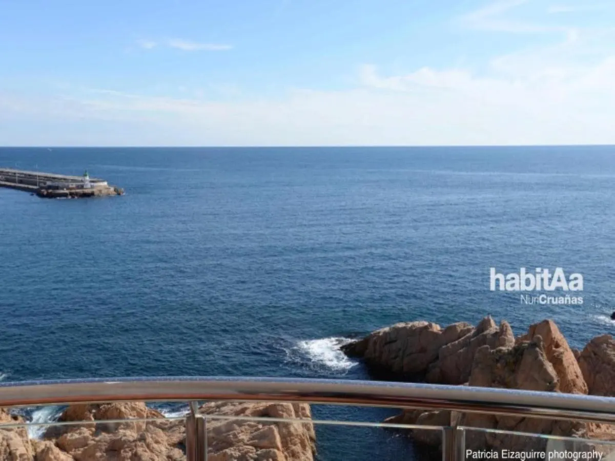 Club De Mar Apto Frente Al Mar Para 6 Pax C16044 Sant Feliu de Guixols 0*,  Spain