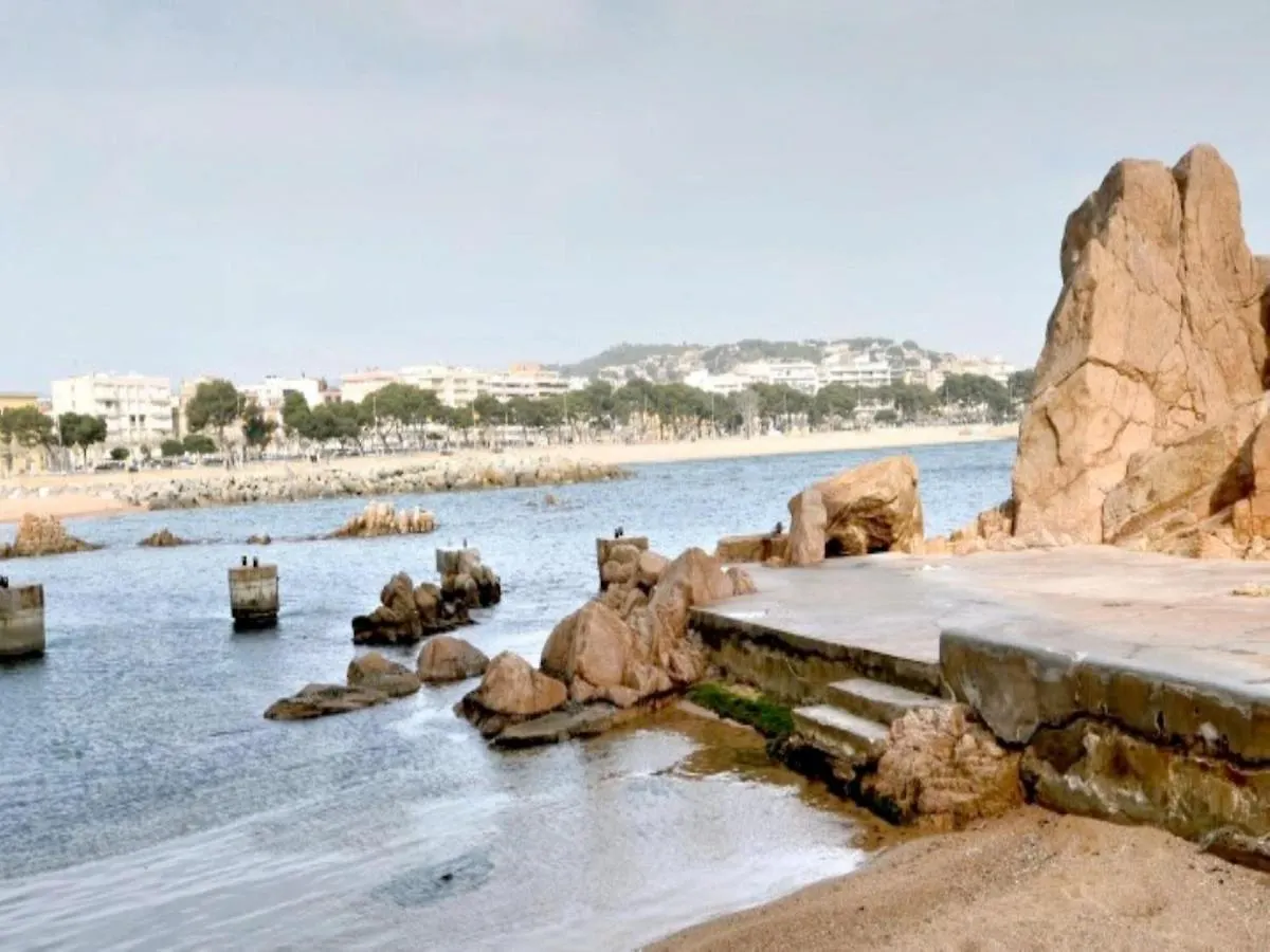 Apartment Club De Mar Apto Frente Al Mar Para 6 Pax C16044 Sant Feliu de Guixols Spain